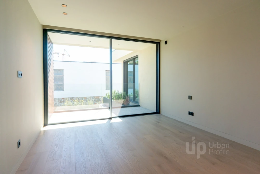 Moradia T5 para Venda em Cascais e Estoril Foto 17