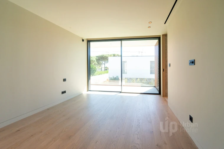 Moradia T5 para Venda em Cascais e Estoril Foto 16