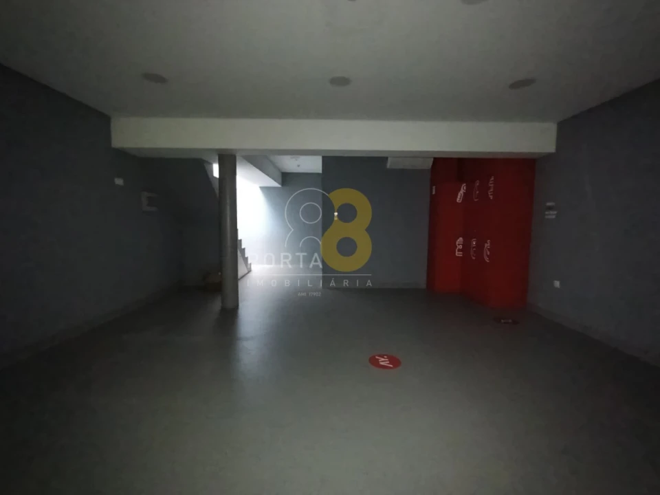 Loja para Arrendamento em Matosinhos e Leça da Palmeira Foto 10