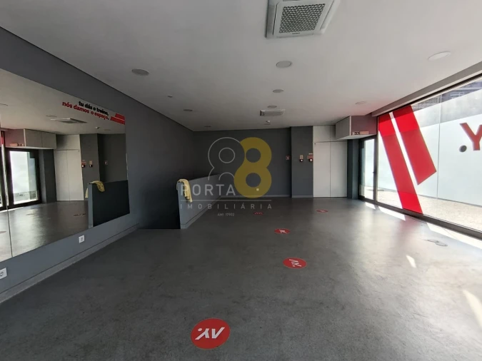 Loja para Arrendamento em Matosinhos e Leça da Palmeira Foto 3