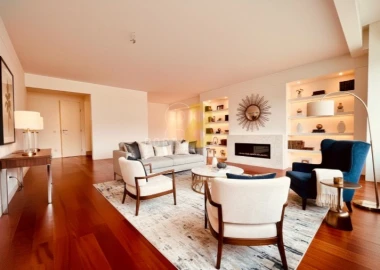 Apartamento T4 para Arrendamento em Lordelo do Ouro e Massarelos