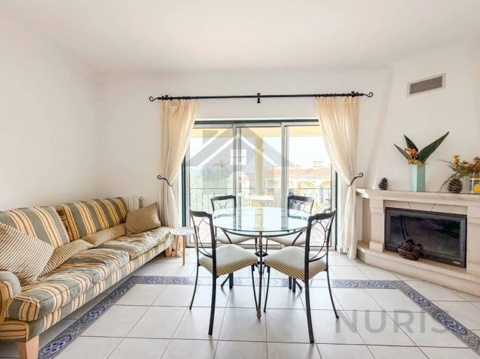 Apartamento T2 para Venda em Estômbar e Parchal Foto 4