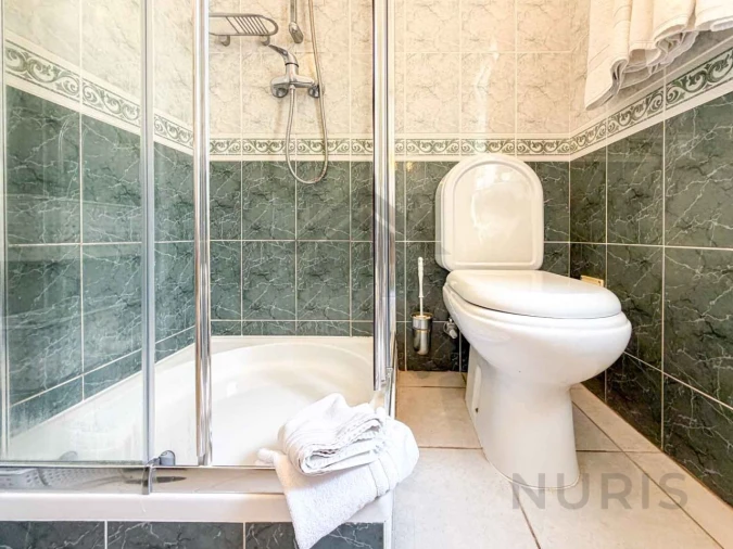 Apartamento T2 para Venda em Estômbar e Parchal Foto 17