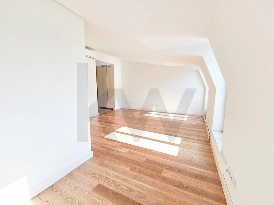 Apartamento T2 para Venda em Misericórdia Foto 2