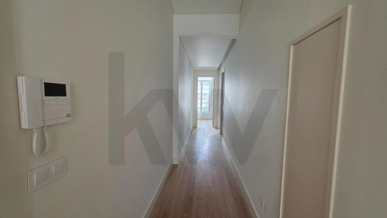 Apartamento T2 para Venda em Misericórdia Foto 6