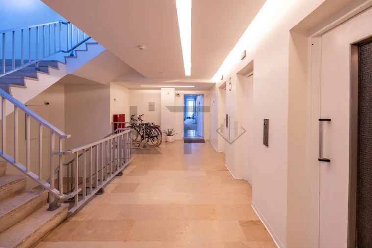 Apartamento T4 para Venda em Marvila Foto 38