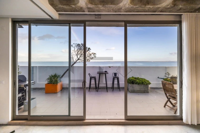 Apartamento T4 para Venda em Marvila Foto 36