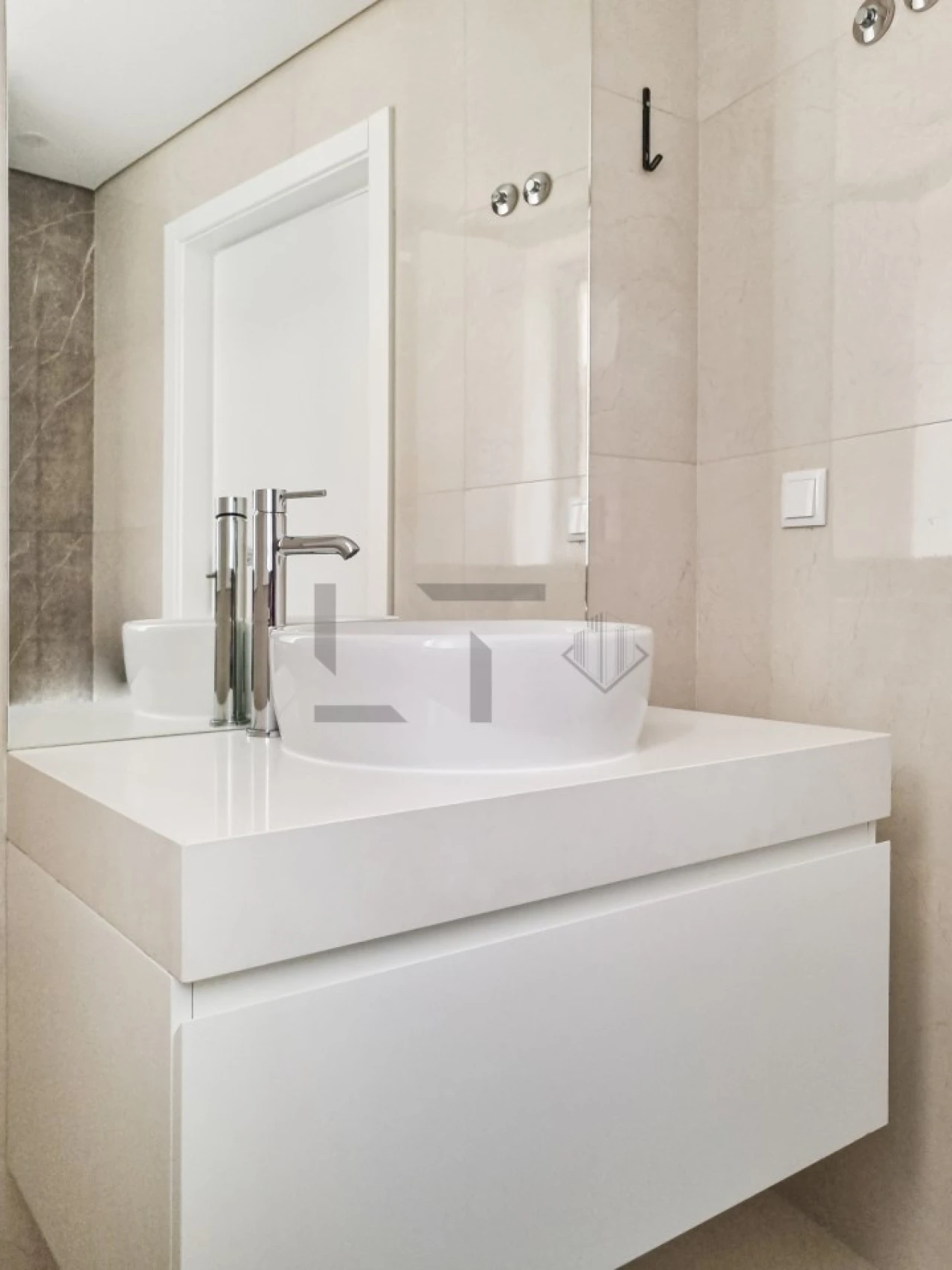 Apartamento T3 para Venda em Arroios Foto 14