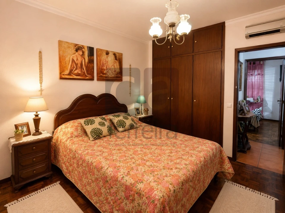 Apartamento T2 para Venda em Almeirim Foto 8