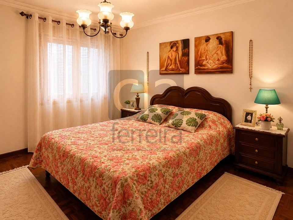 Apartamento T2 para Venda em Almeirim Foto 9