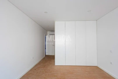 Apartamento T2 para Venda em Esgueira