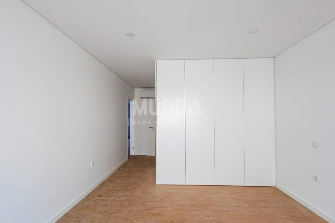 Apartamento T2 para Venda em Esgueira Foto 10
