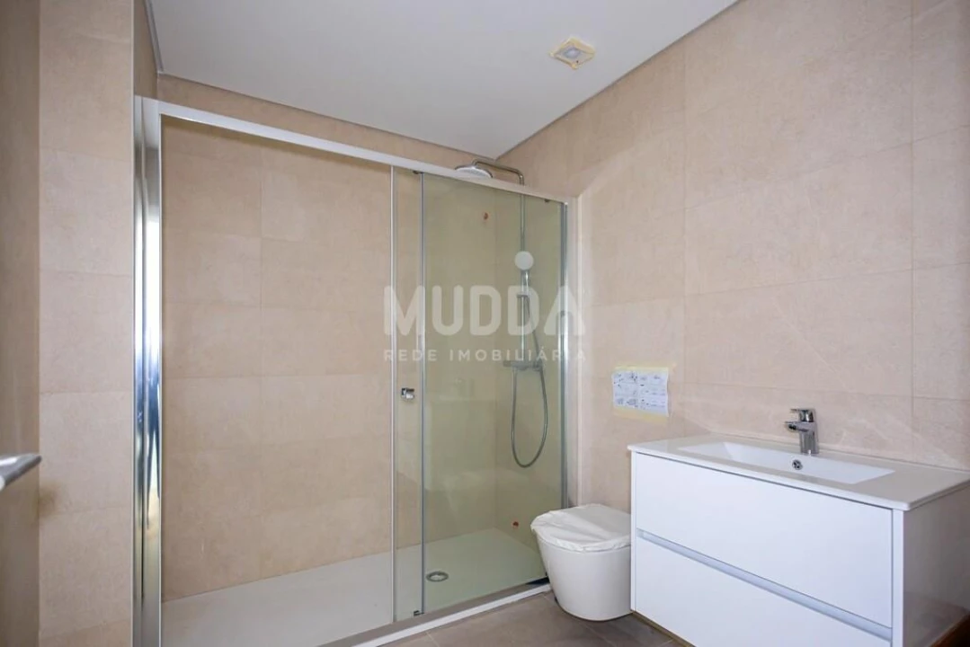 Apartamento T2 para Venda em Esgueira Foto 12