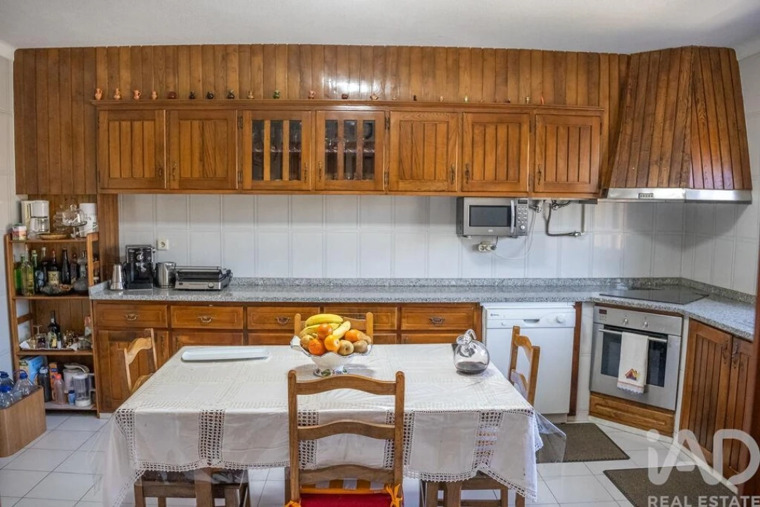 Moradia T4 para Venda em Sé, Santa Maria e Meixedo Foto 16