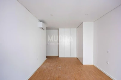 Apartamento T3 para Venda em Esgueira