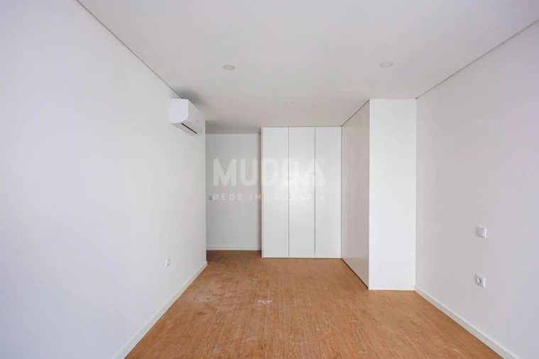 Apartamento T3 para Venda em Esgueira Foto 6