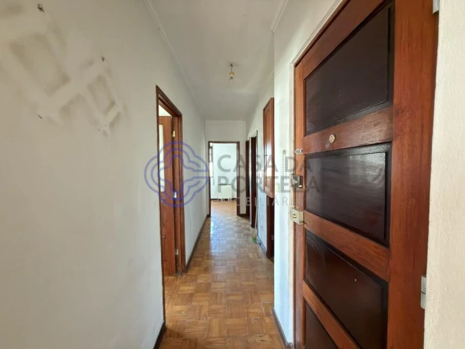 Apartamento T2 para Venda em Oliveira do Douro Foto 2