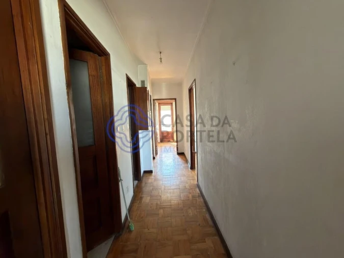 Apartamento T2 para Venda em Oliveira do Douro Foto 11