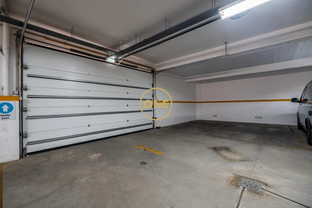 Apartamento T2 para Venda em Lagos (São Sebastião e Santa Maria) Foto 31