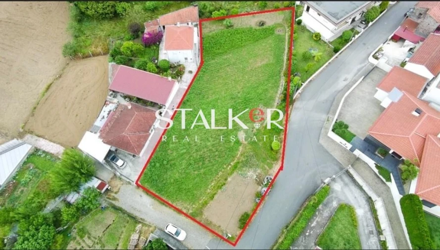 Terreno para Venda em Fiães Foto 2