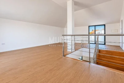 Apartamento T2 para Venda em Esgueira