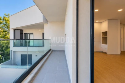 Apartamento T2 para Venda em Esgueira