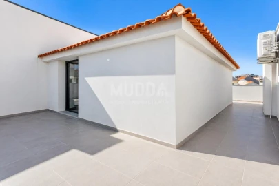 Apartamento T2 para Venda em Esgueira