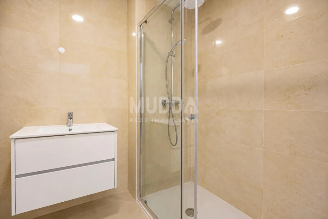 Apartamento T2 para Venda em Esgueira Foto 7