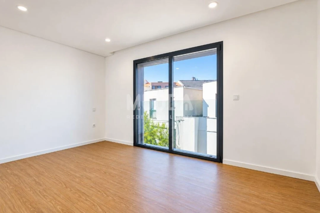 Apartamento T2 para Venda em Esgueira Foto 25