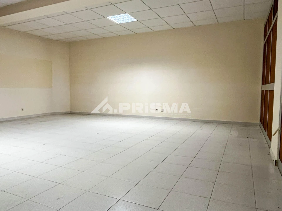 Loja para Arrendamento em Castelo Branco Foto 12