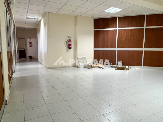 Loja para Arrendamento em Castelo Branco Foto 11