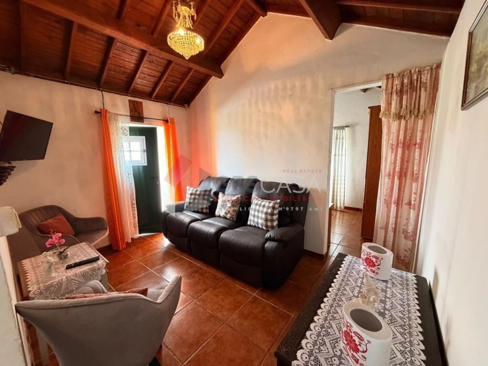 Moradia T1 para Venda em Praia da Vitoria (Santa Cruz) Foto 6