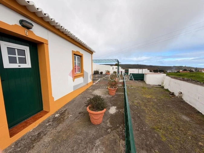 Moradia T1 para Venda em Praia da Vitoria (Santa Cruz) Foto 26