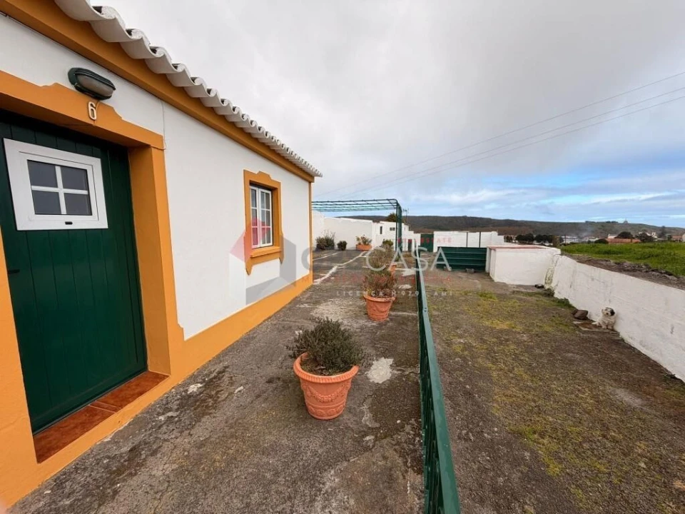 Moradia T1 para Venda em Praia da Vitoria (Santa Cruz) Foto 19
