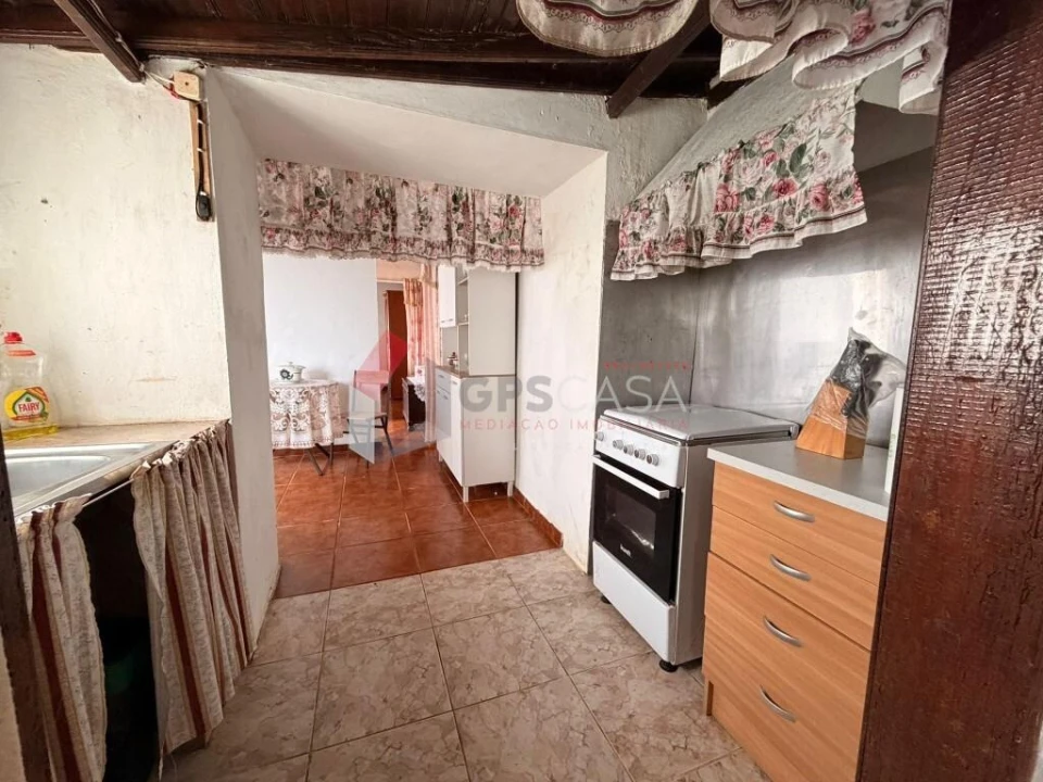 Moradia T1 para Venda em Praia da Vitoria (Santa Cruz) Foto 10