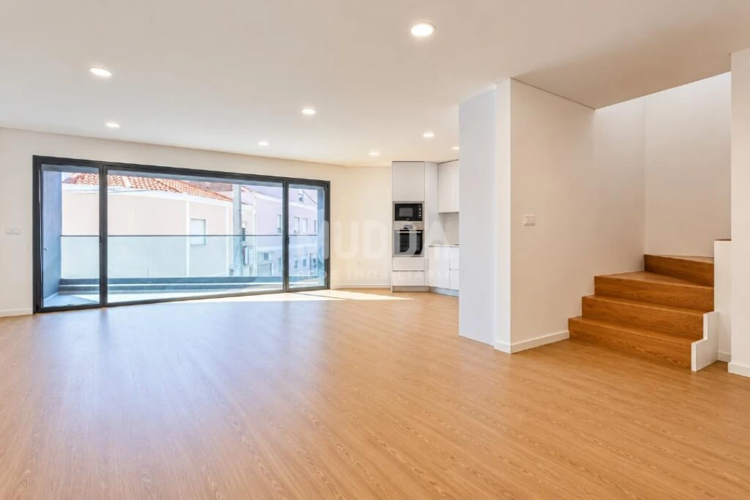 Apartamento T3 para Venda em Esgueira Foto 6