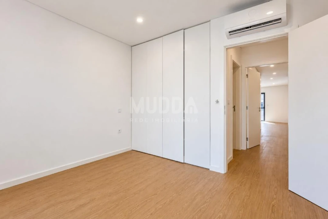 Apartamento T3 para Venda em Esgueira Foto 14