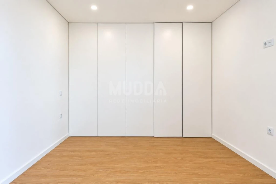 Apartamento T3 para Venda em Esgueira Foto 18
