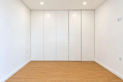 Apartamento T3 para Venda em Esgueira