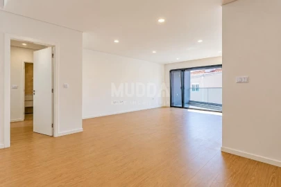 Apartamento T3 para Venda em Esgueira