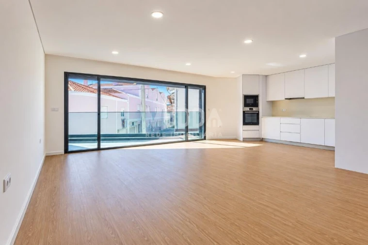 Apartamento T3 para Venda em Esgueira Foto 3
