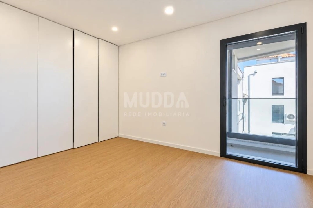 Apartamento T3 para Venda em Esgueira Foto 10