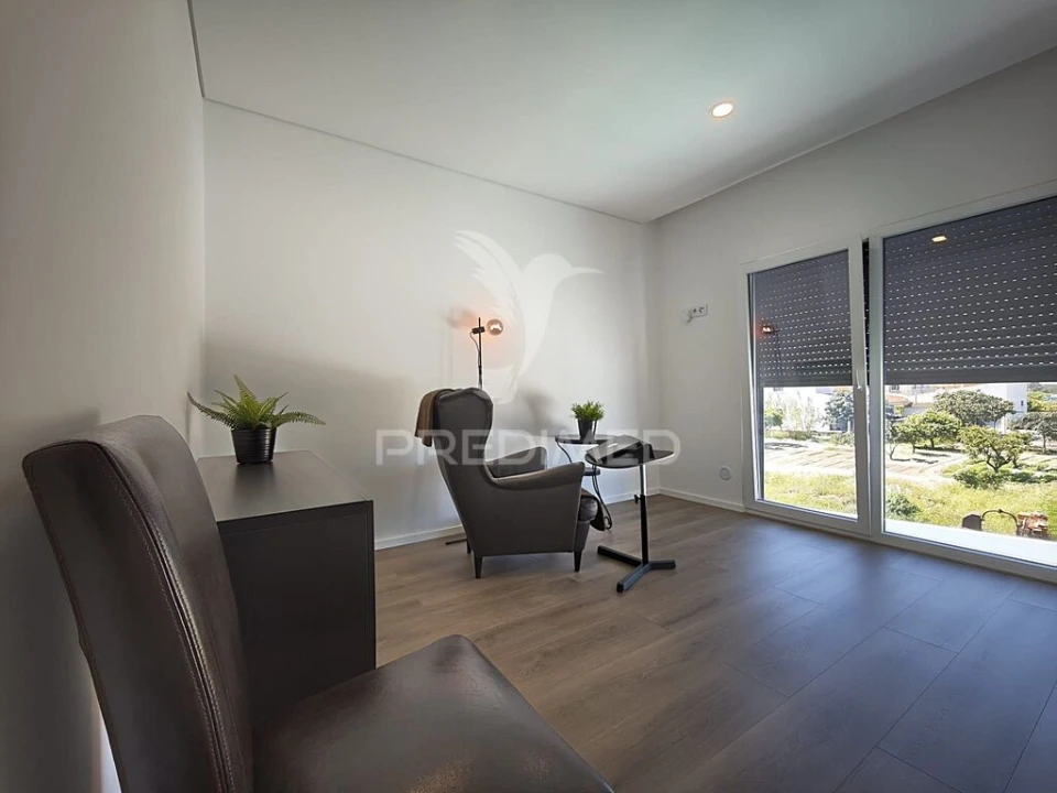 Moradia T3 para Venda em Samora Correia Foto 18