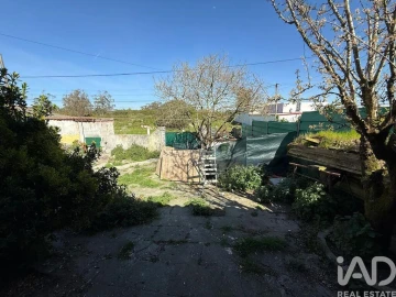 Moradia para Venda em São Bartolomeu dos Galegos e Moledo
