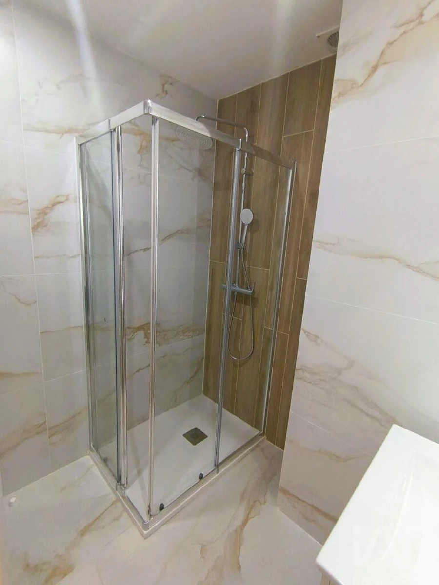 Apartamento T2 para Venda em Odivelas Foto 13