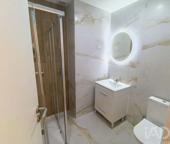 Apartamento T2 para Venda em Odivelas Foto 12