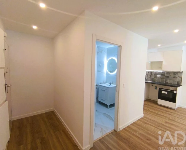 Apartamento T2 para Venda em Odivelas Foto 11