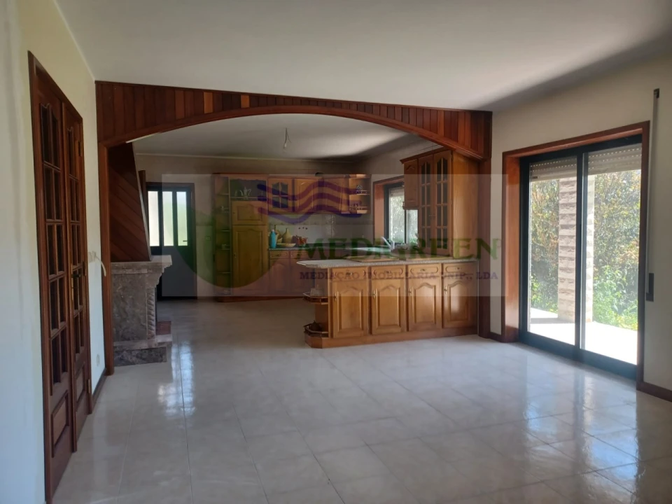 Moradia T5 para Venda em Pessegueiro do Vouga Foto 2