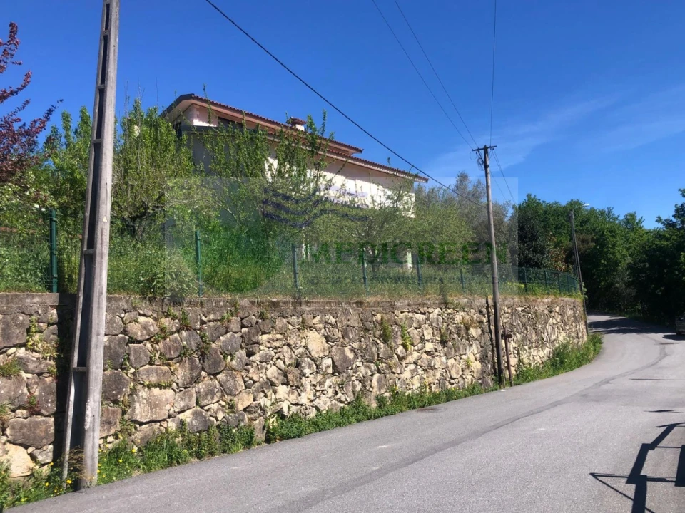 Moradia T5 para Venda em Pessegueiro do Vouga Foto 49