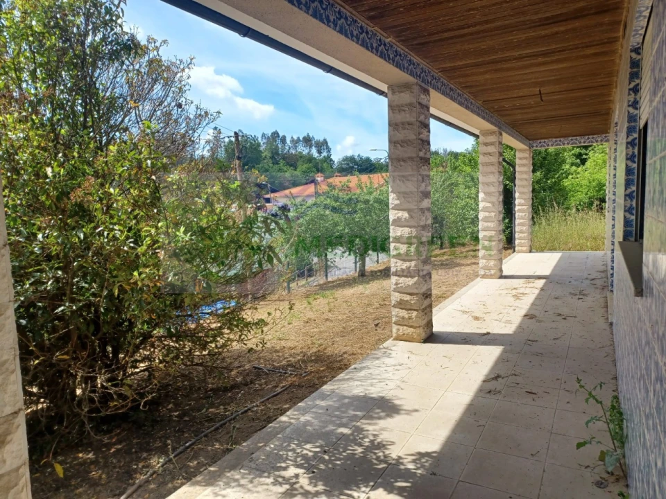Moradia T5 para Venda em Pessegueiro do Vouga Foto 41